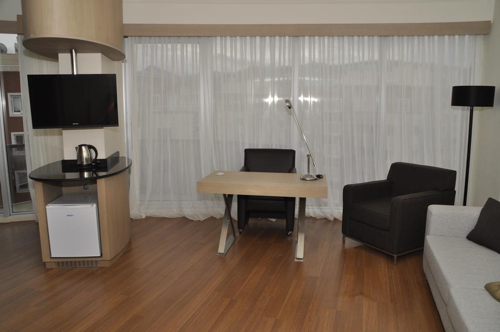 Aurum Trabzon Hotel Buitenkant foto